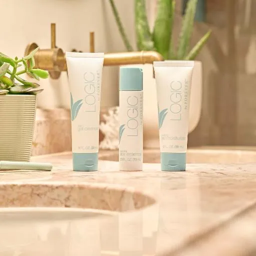 کیت فوراور لاجیک – پک کامل مراقبت پوست Logic by Forever